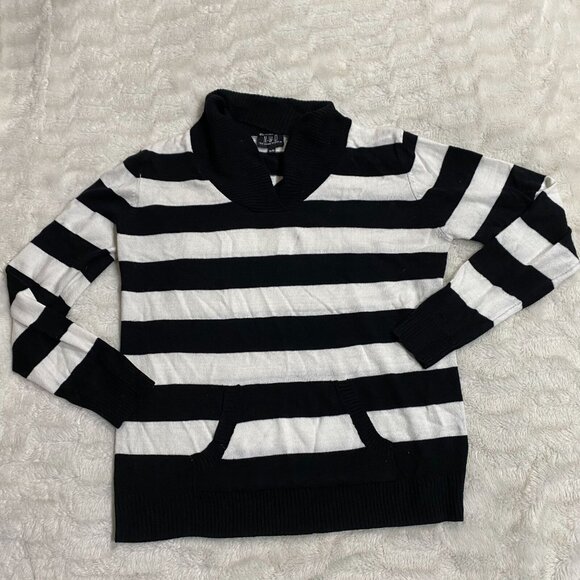 NWD Sweater Womens Size XL Black/White 100% Acrylic Striped Pullover Mock Neck - Picture 1 of 8